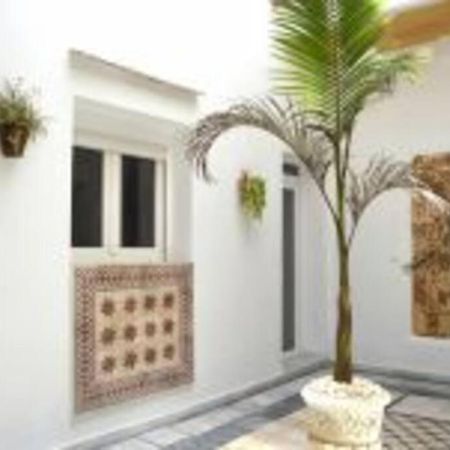 Apartamento Veedor 19 Dias Y Muchas Noches Cádiz Exteriör bild