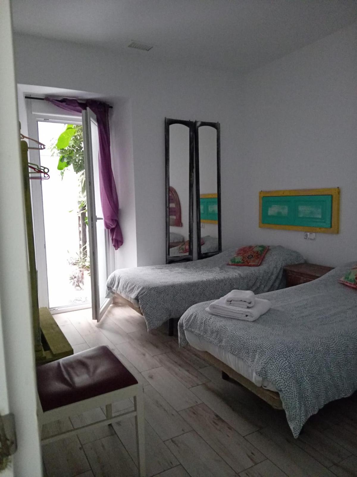 Apartamento Veedor 19 Dias Y Muchas Noches Cádiz Exteriör bild